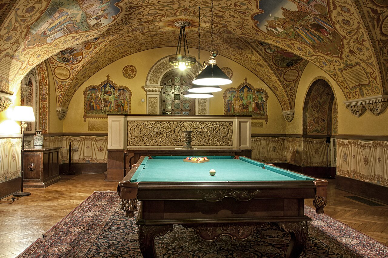 A richly decorated interior of the Royal Palace.