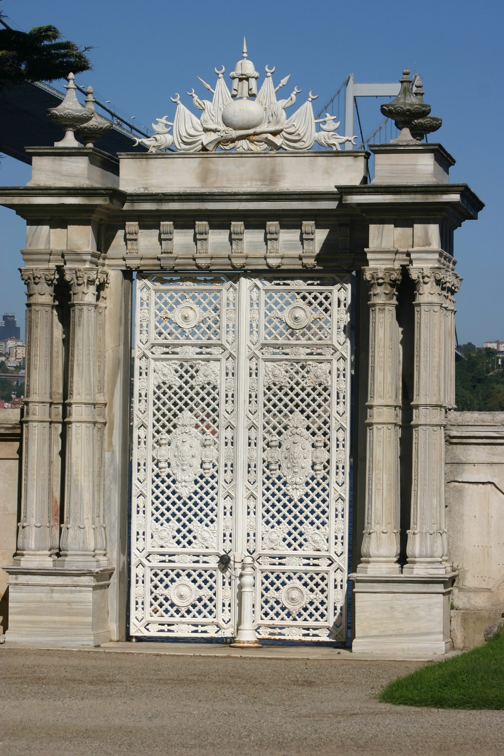 A Bosphorus gate of Beylerbeyi, the threshold between the palace and the water.