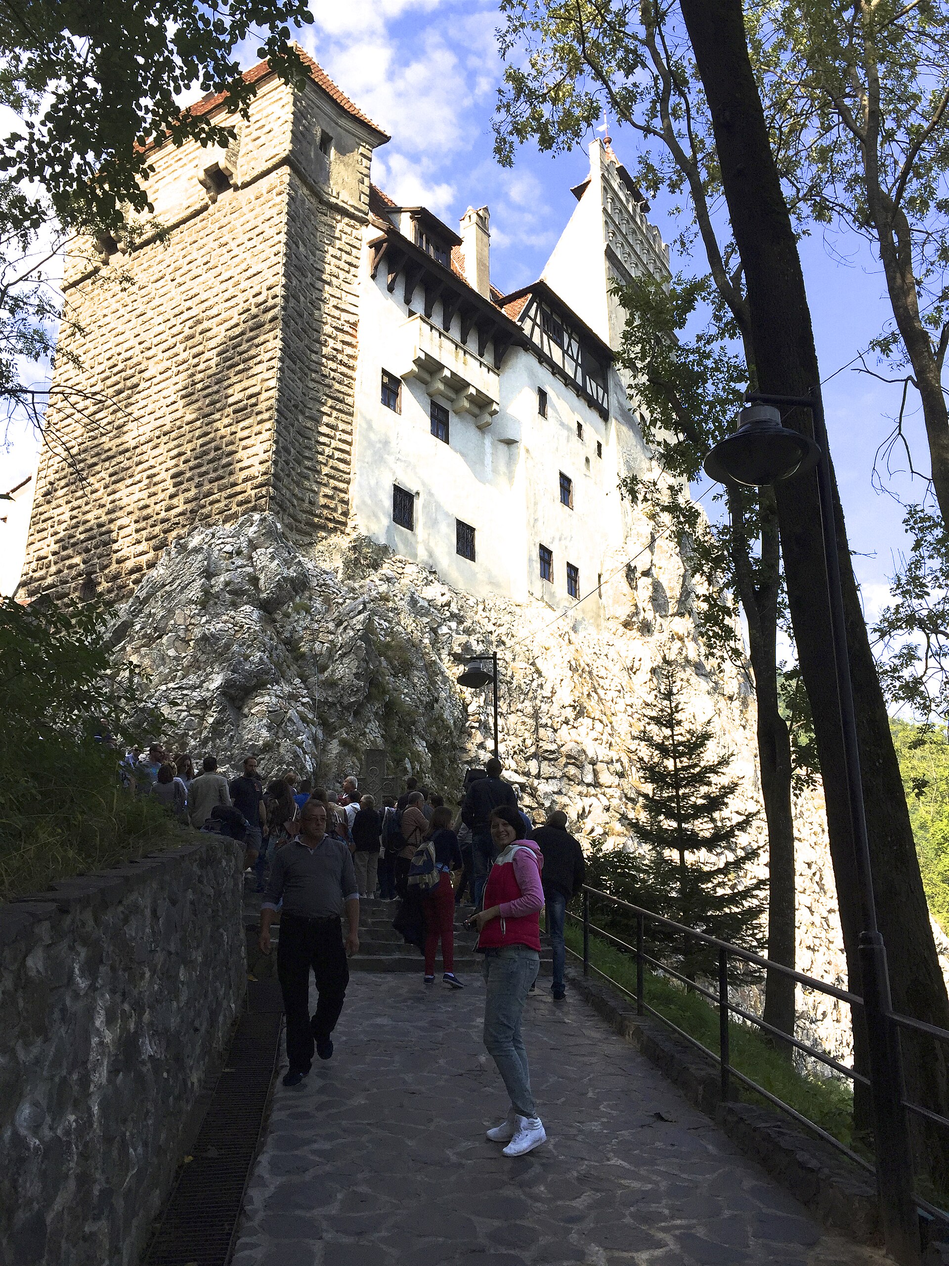The castle was built to command a strategic pass between Transylvania and Wallachia.