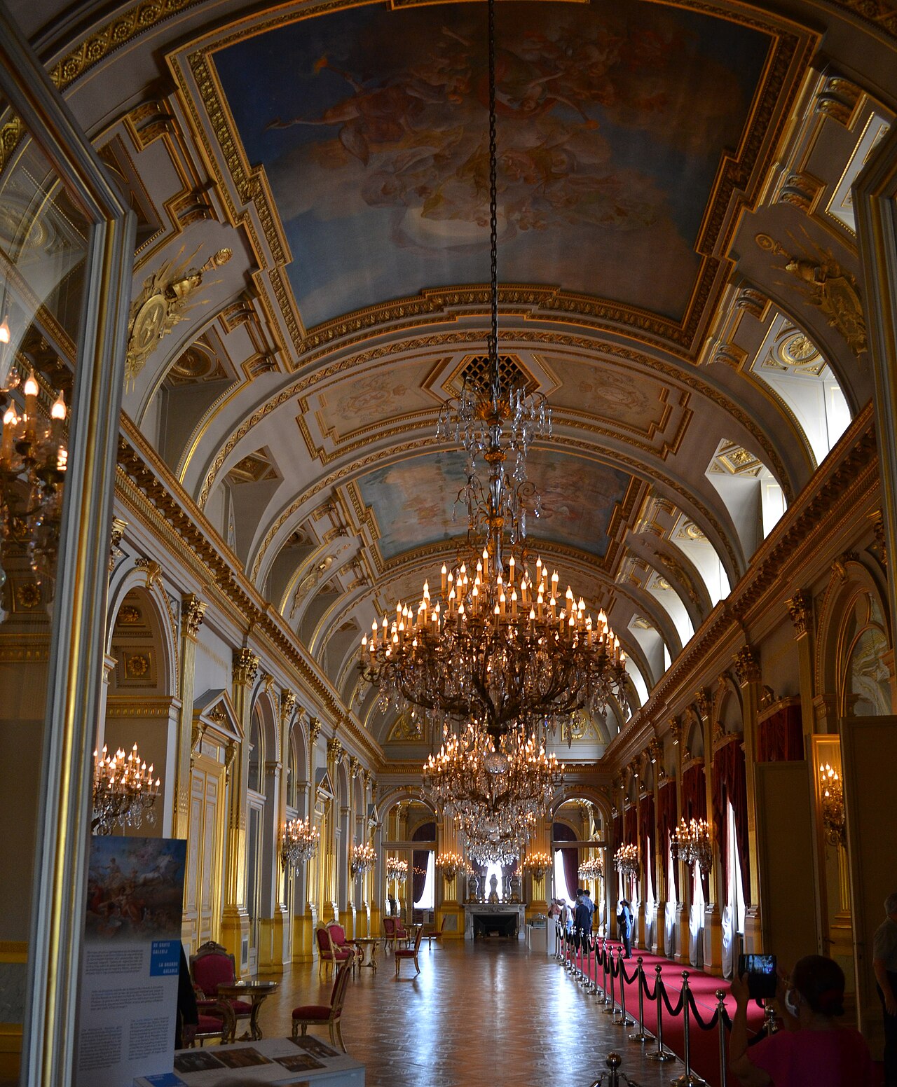 The Large Gallery of the palace.