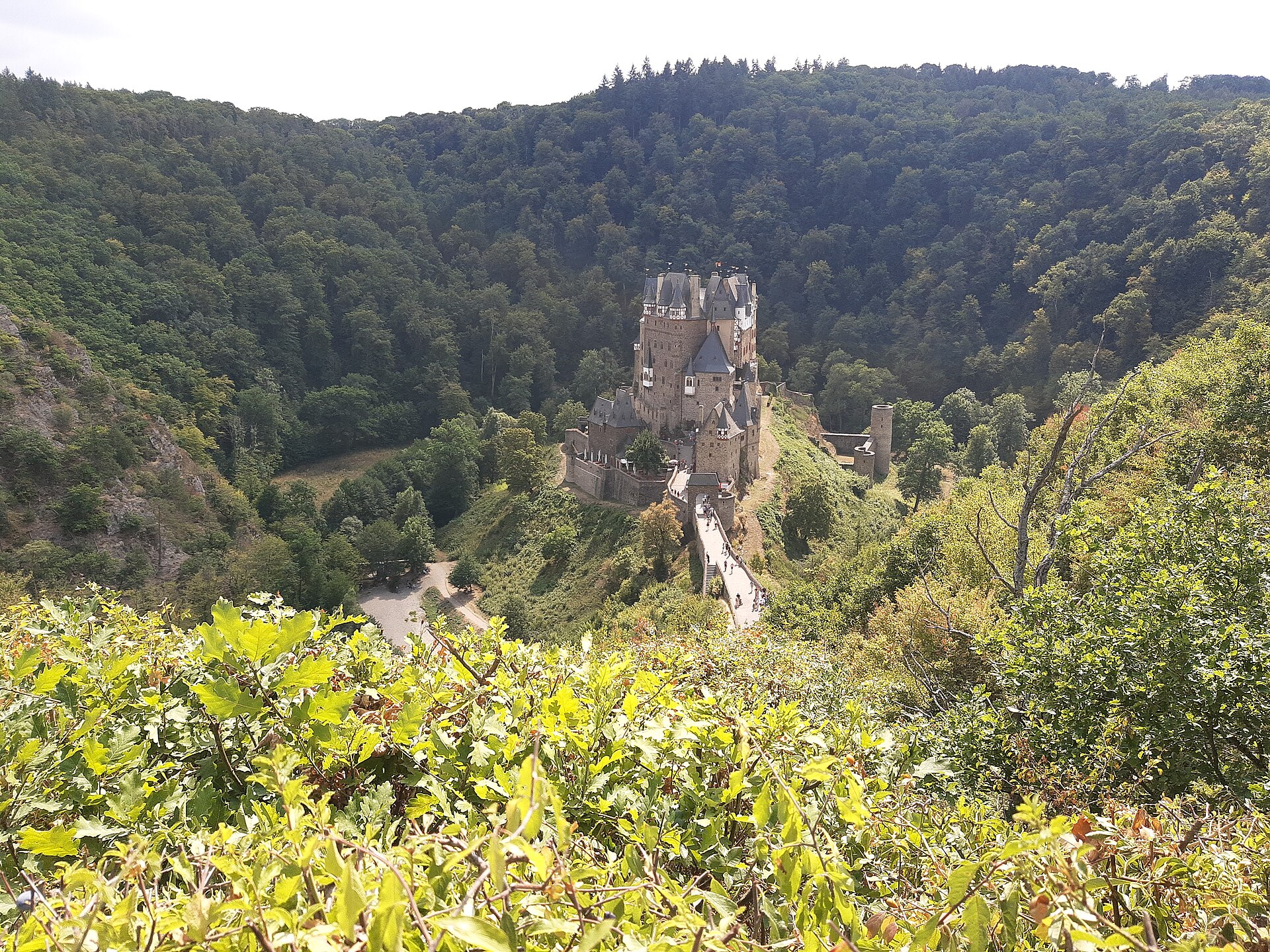 From above, the castle sits on a rock almost encircled by the Elzbach stream