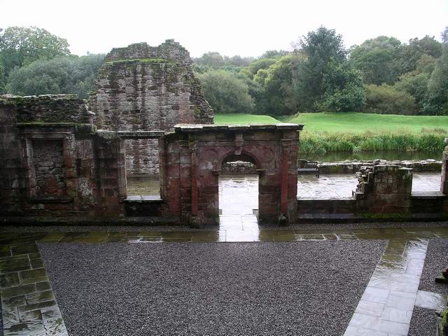 The inner court, where the Renaissance Nithsdale Lodging was built against the medieval walls