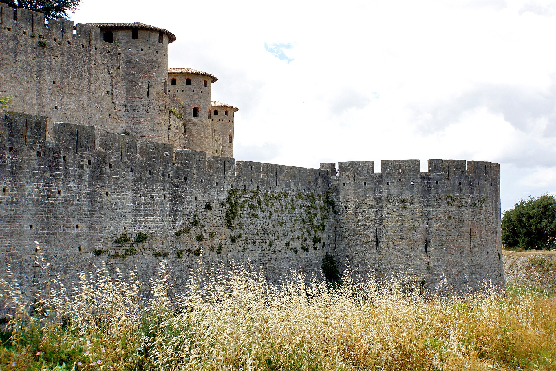 The massive ramparts that faced the crusaders in 1209