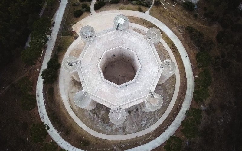 Castel del Monte, the octagonal crown of Apulia