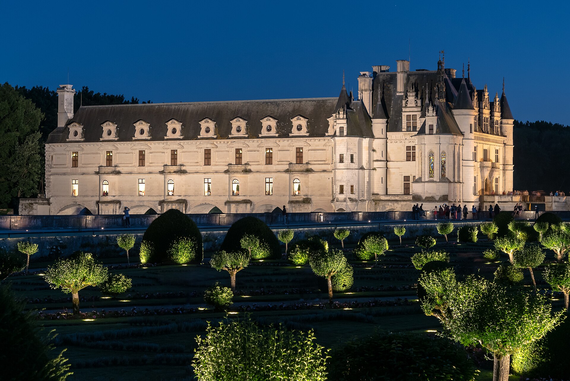 The formal garden laid out by Diane de Poitiers