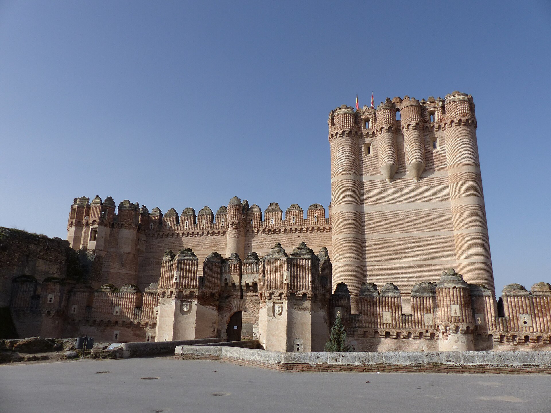 Coca is the supreme example of Mudejar art, a fusion of Christian and Muslim traditions.