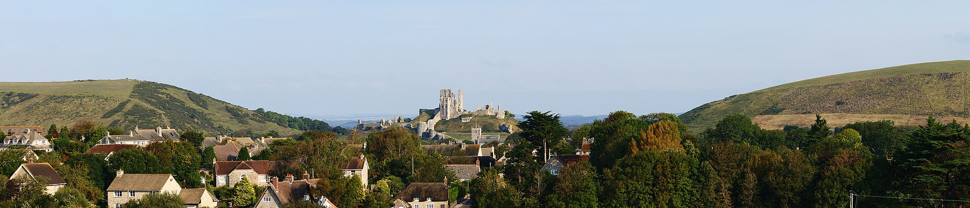 The castle commands the only gap through the Purbeck Hills, a position of real strategic value