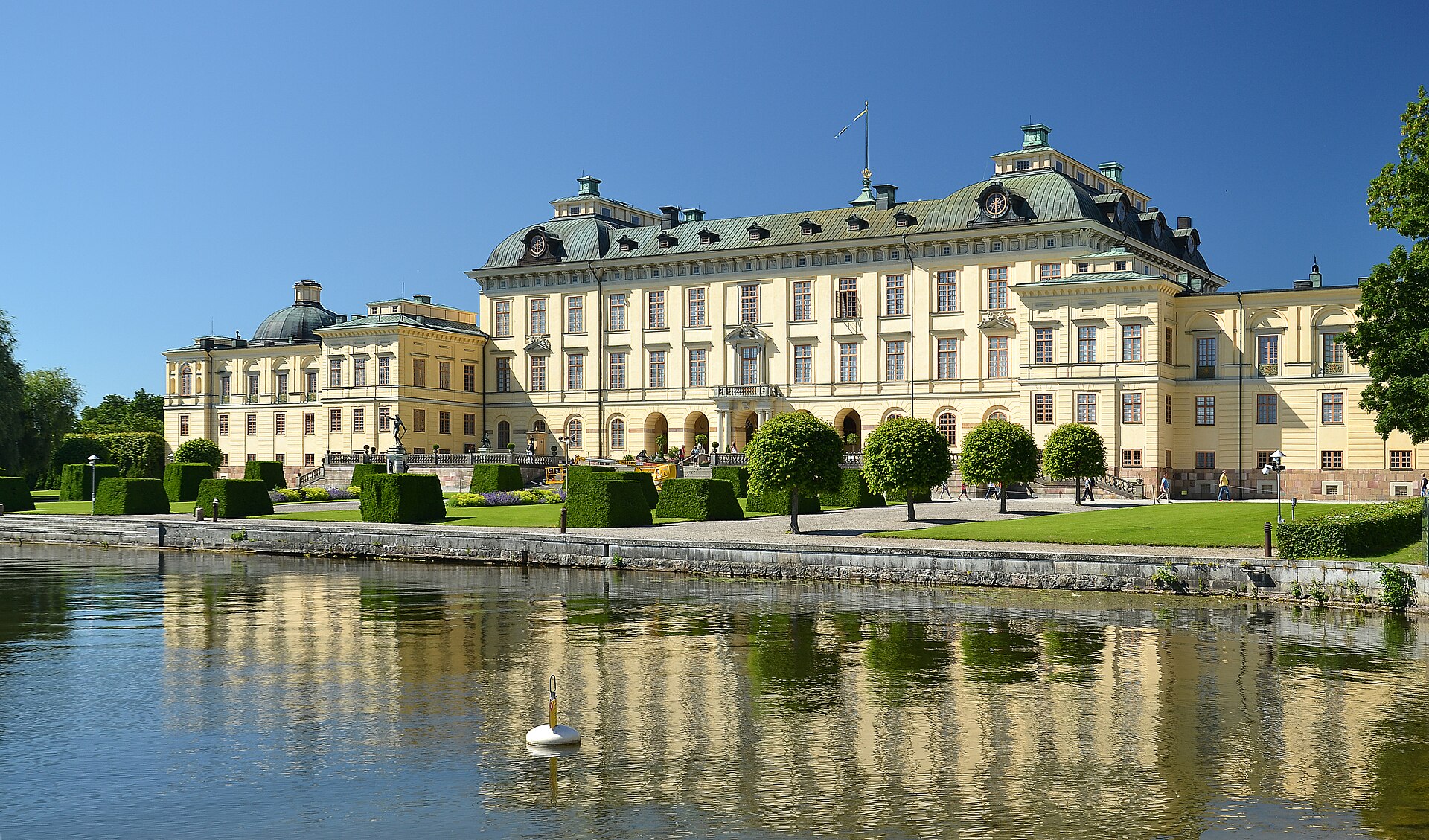 The warm-toned facade in the northern sunlight