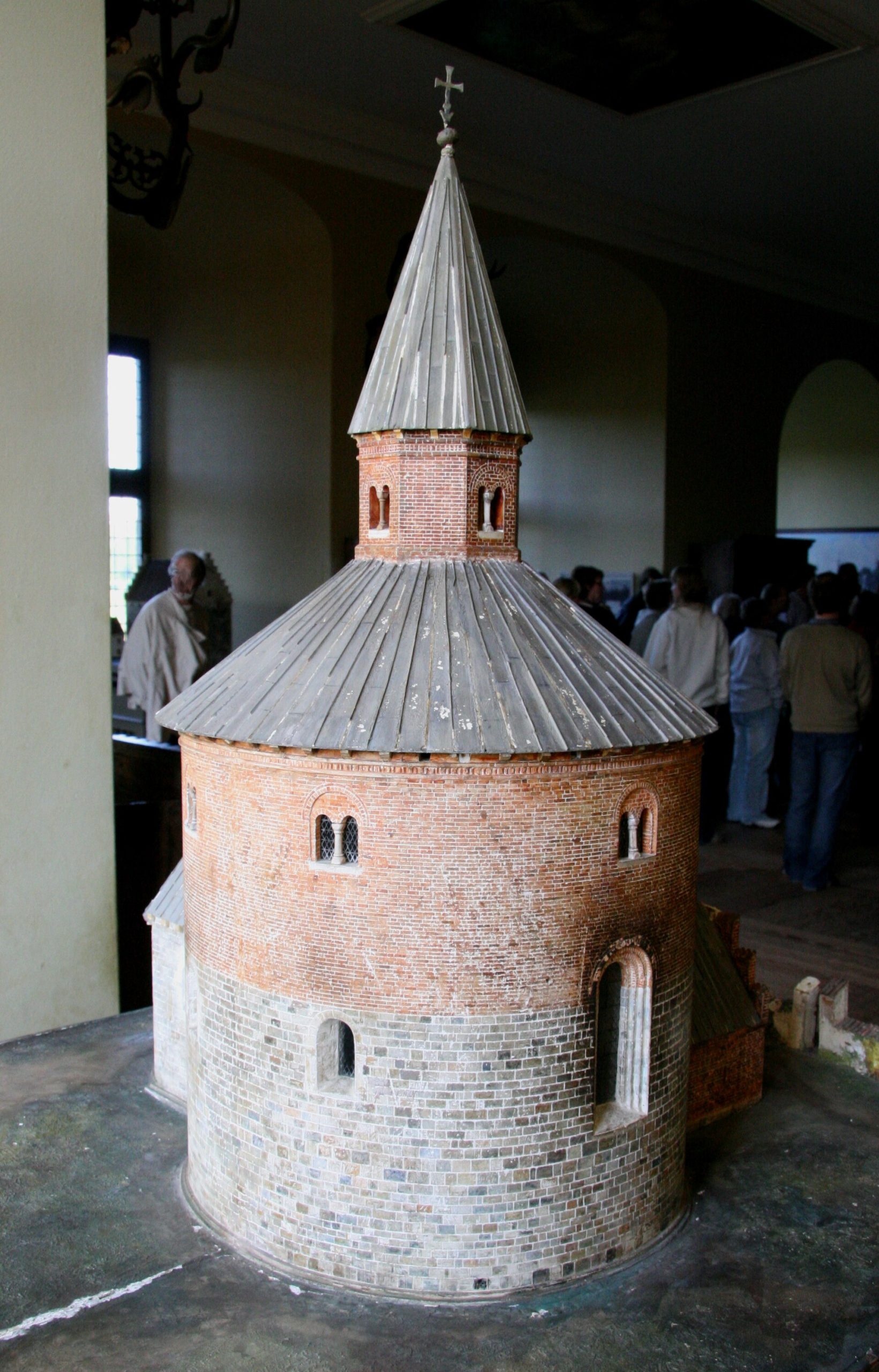 The magnificent castle church served as the coronation and anointing church of the Danish kings.