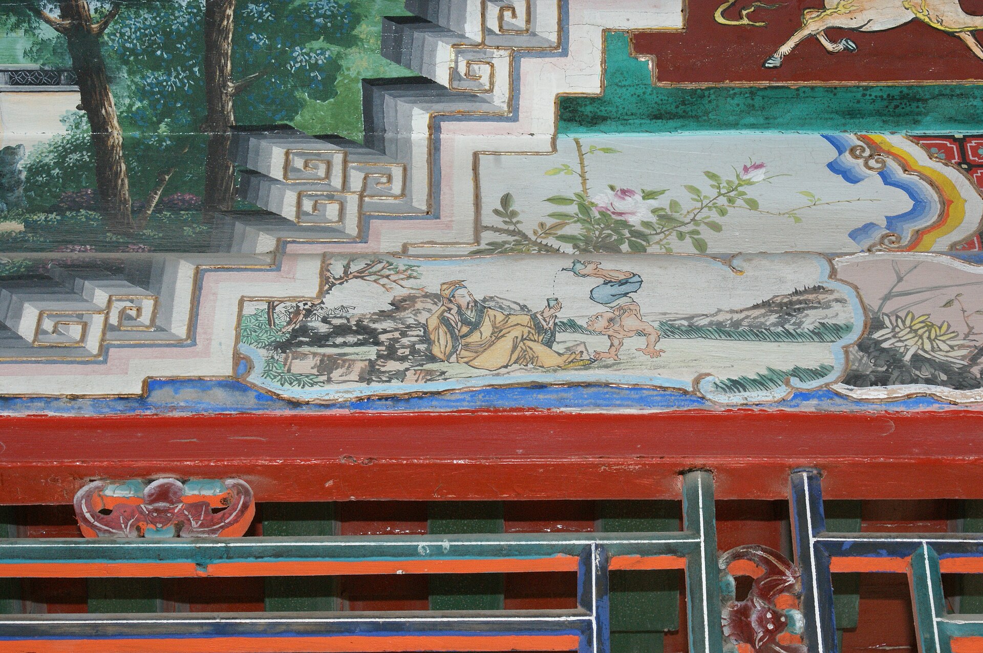 The Changbaolou hall within the complex