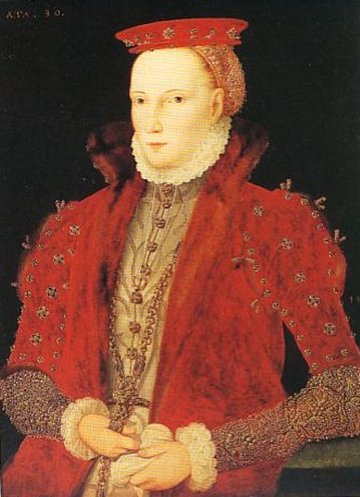 Gripsholm holds Sweden's National Portrait Gallery, one of the oldest such collections in the world.