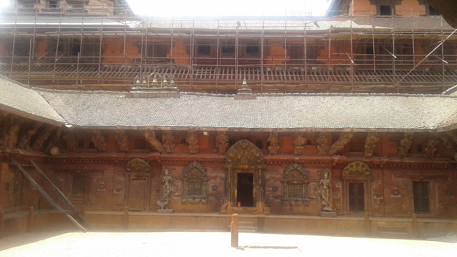 A courtyard within the Hanuman Dhoka palace