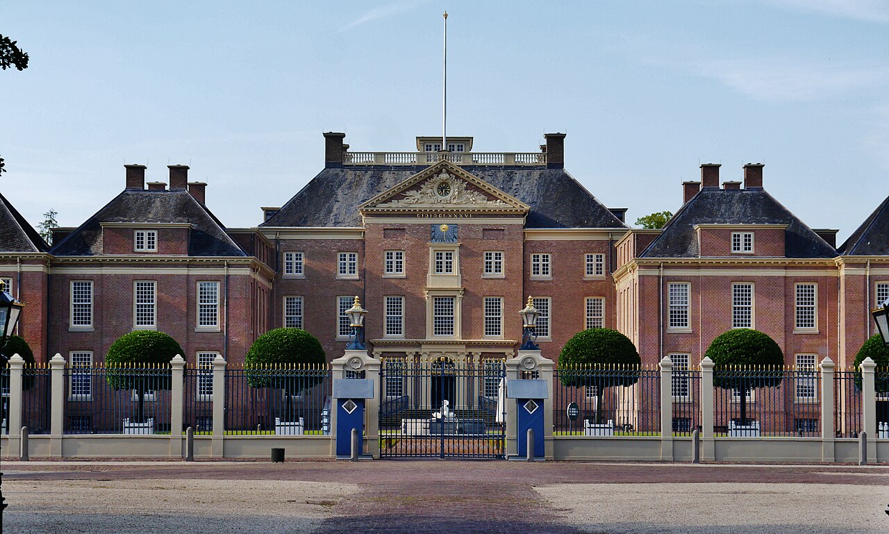 The elegant facade of Het Loo.