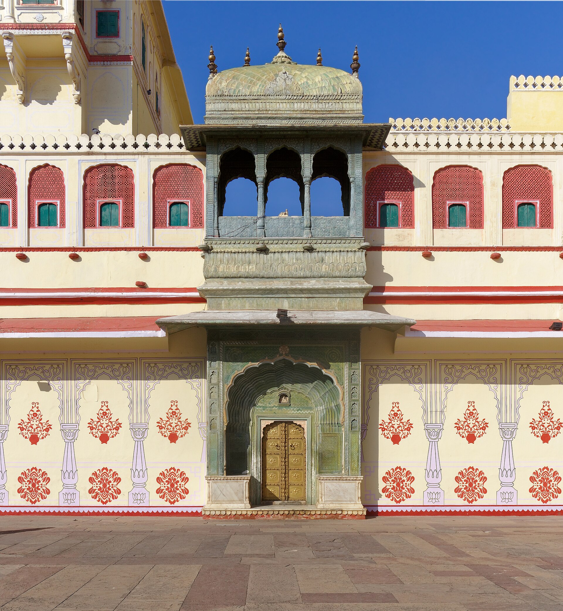 The courtyard of the four seasonal gates, one of the most beloved spaces in the palace.