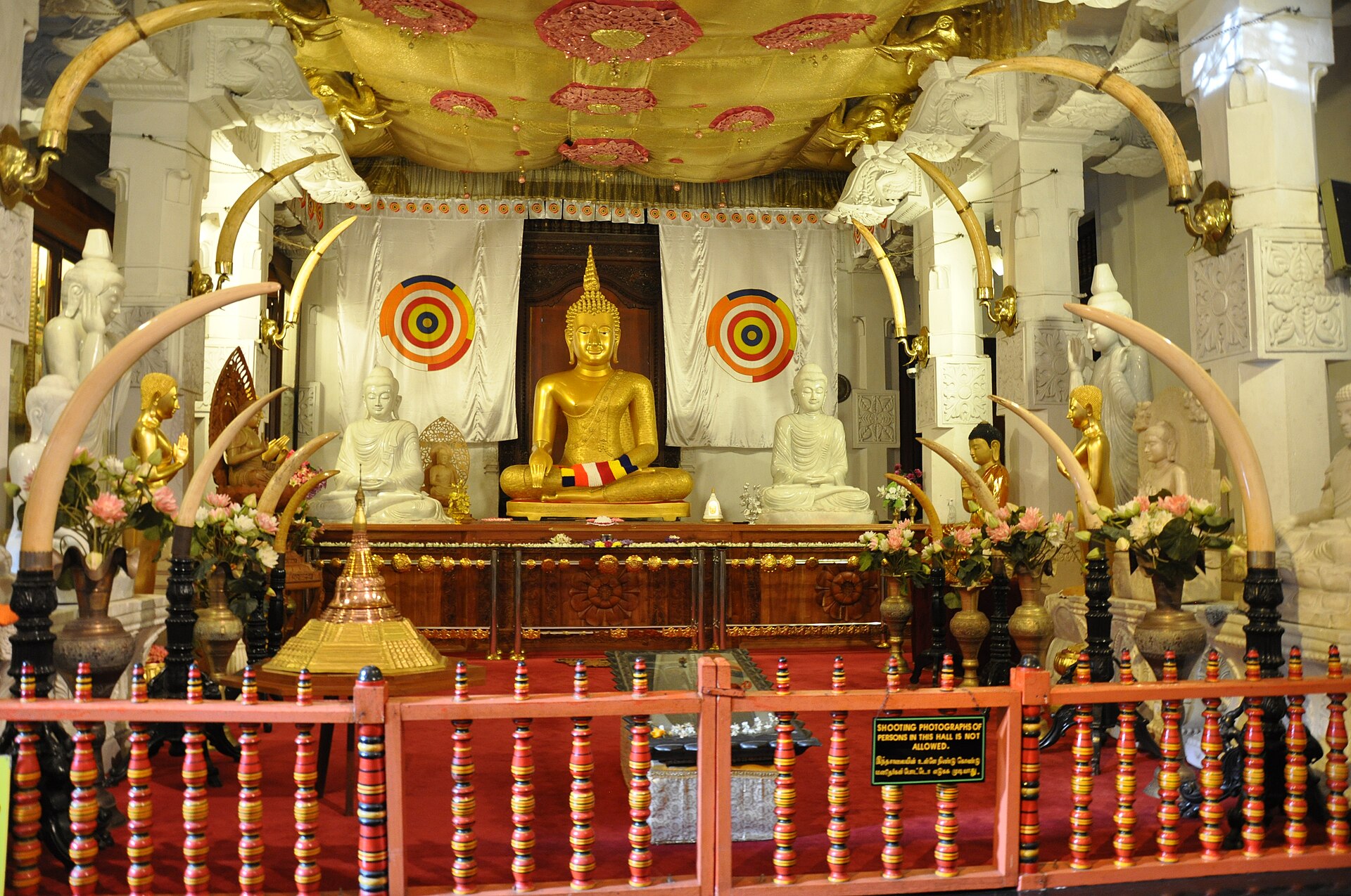 A shrine within the Temple of the Sacred Tooth Relic