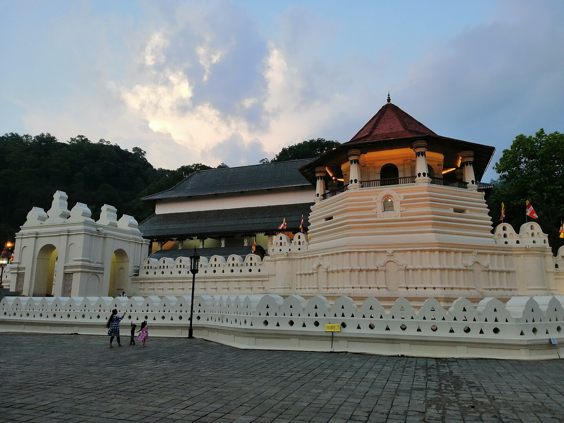 The Temple of the Tooth within the royal complex