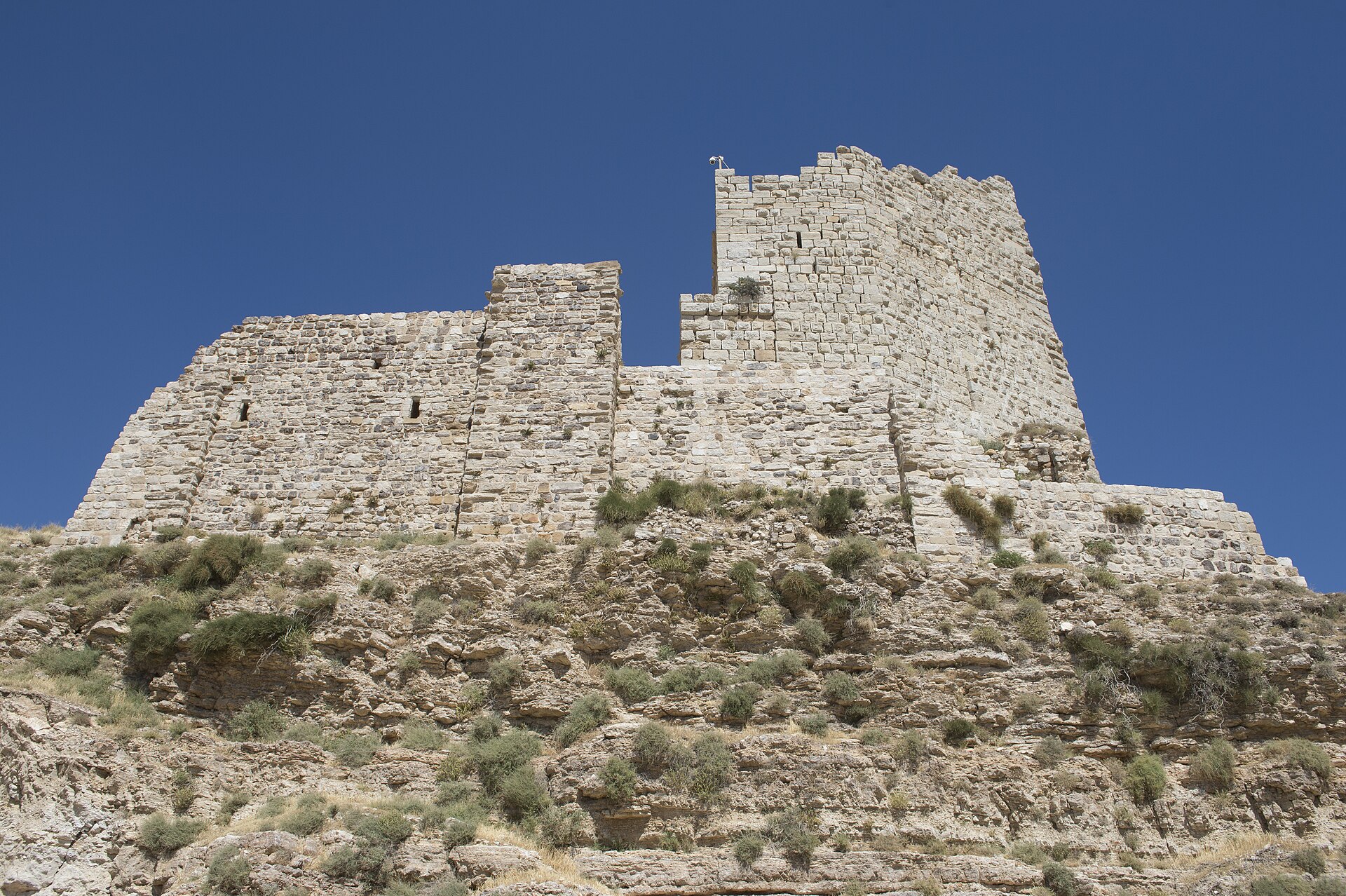 Under the Ayyubids, Kerak became a regional capital and treasury of Saladin's dynasty.
