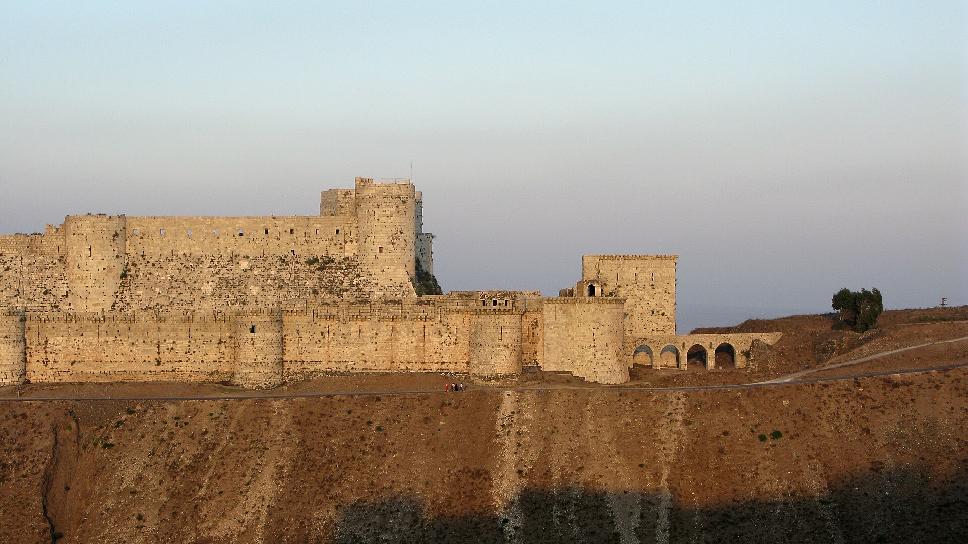 In 1271 the castle finally fell to the Mamluk sultan Baybars.