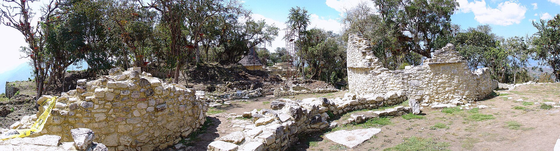 The towering limestone ramparts of Kuélap