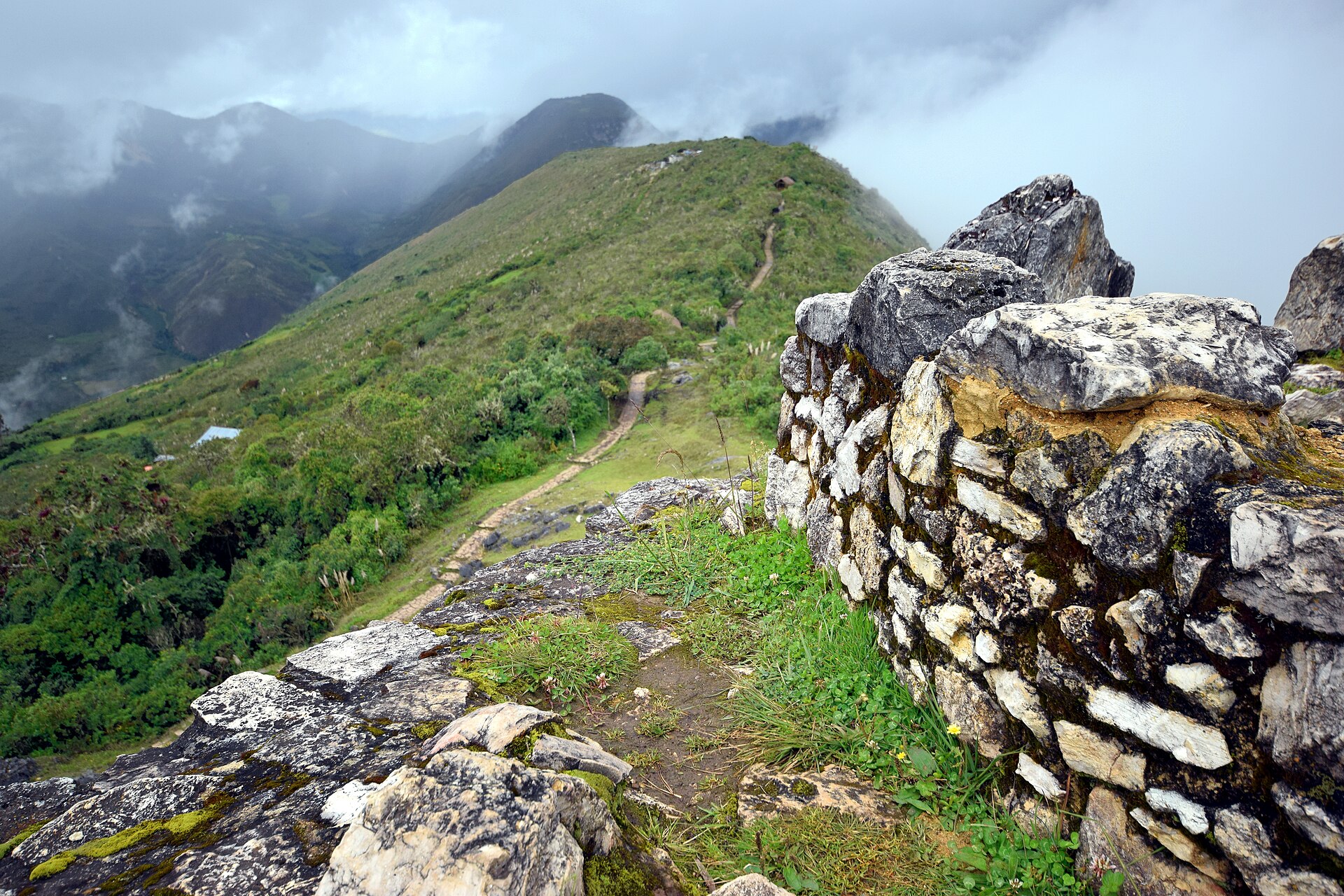 The stone structures of Kuélap