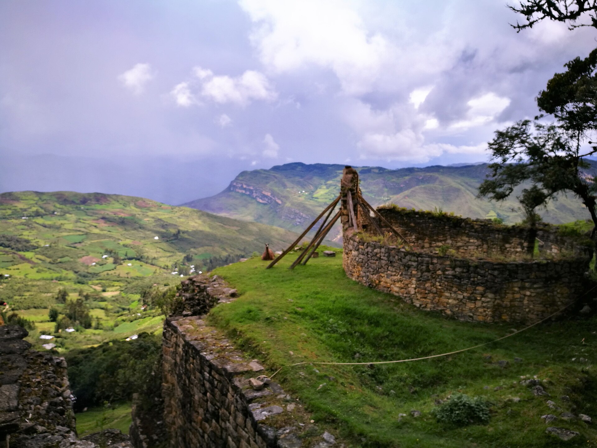 The ruins of Kuélap amid the mountain landscape