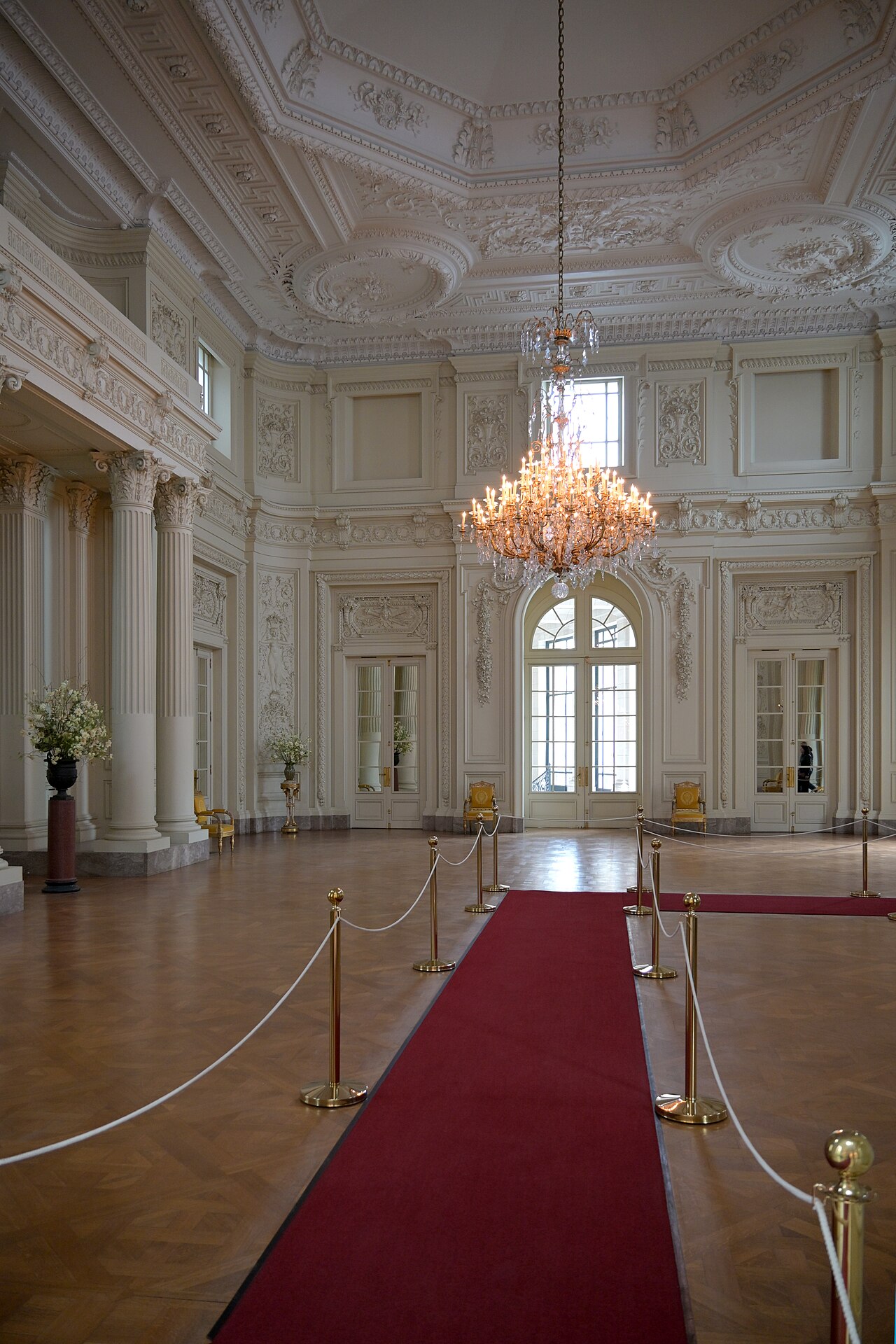 A splendid salon within the private royal residence