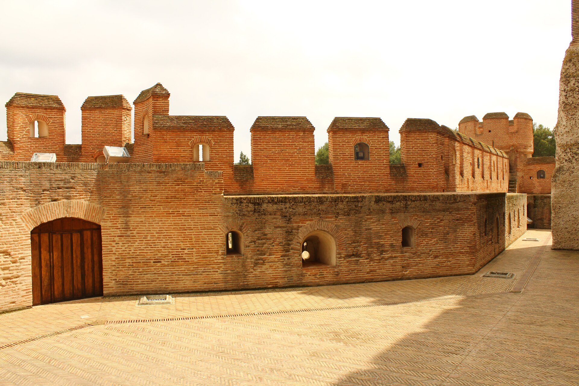La Mota was a favored fortress of Isabella and Ferdinand, the Catholic Monarchs.