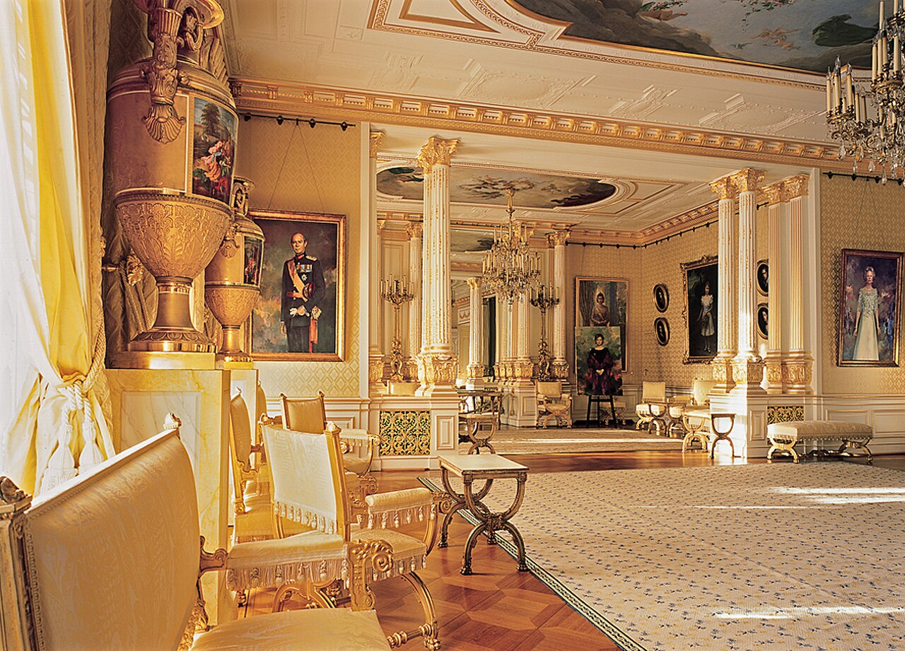 The ballroom of the Grand Ducal Palace.