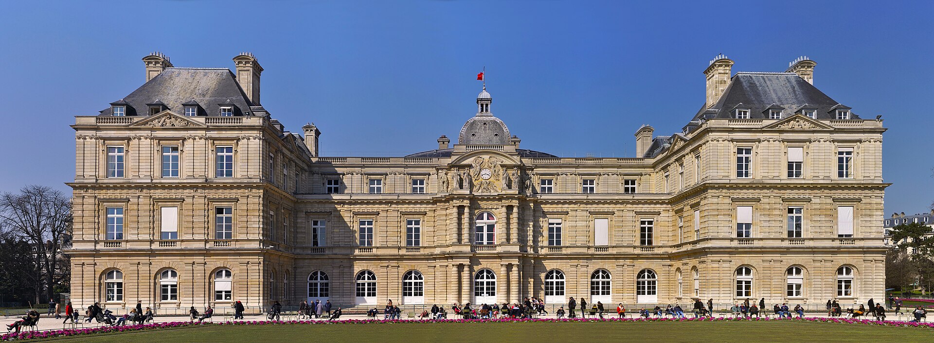 Marie de’ Medici built the Luxembourg to recall her Florentine home