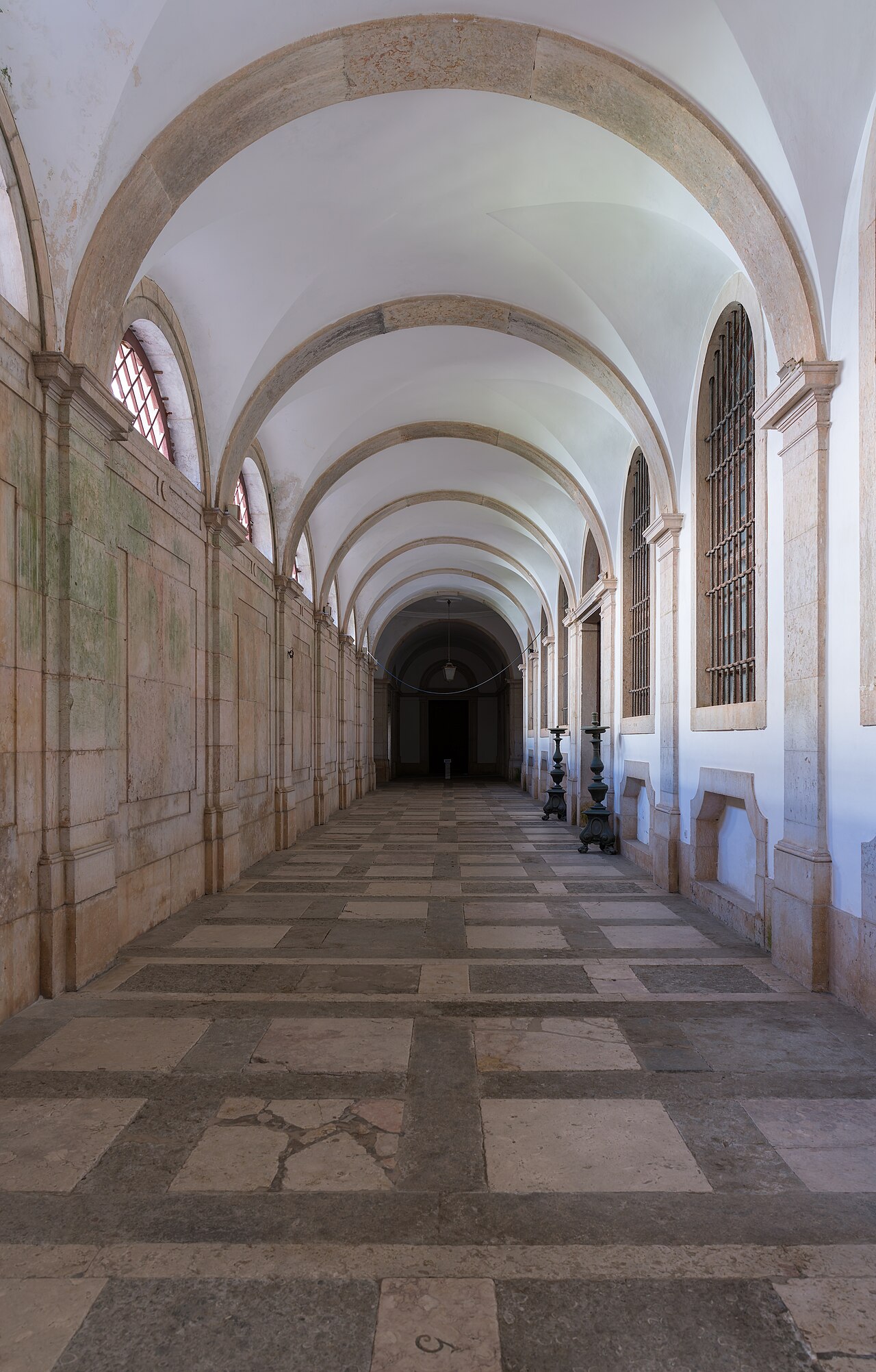 A vaulted cloister inside the Franciscan convent.
