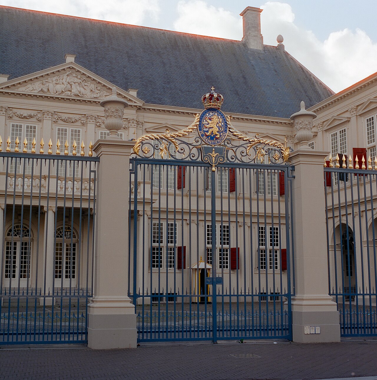 Noordeinde Palace today, still the working heart of the monarchy