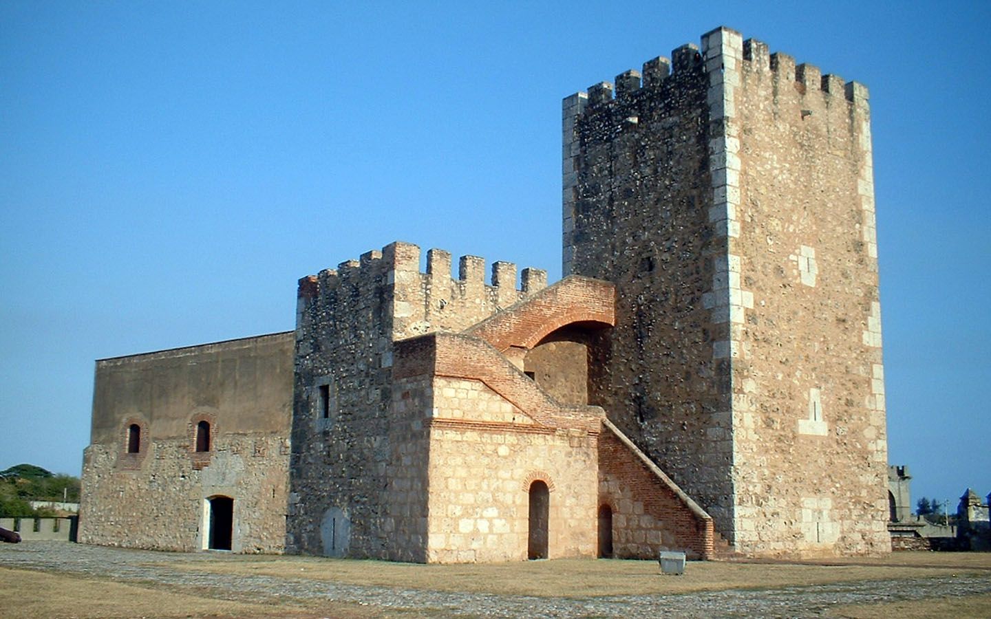 The Fortaleza Ozama overlooking the river in Santo Domingo