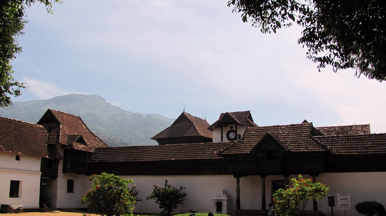 A courtyard within the palace complex.