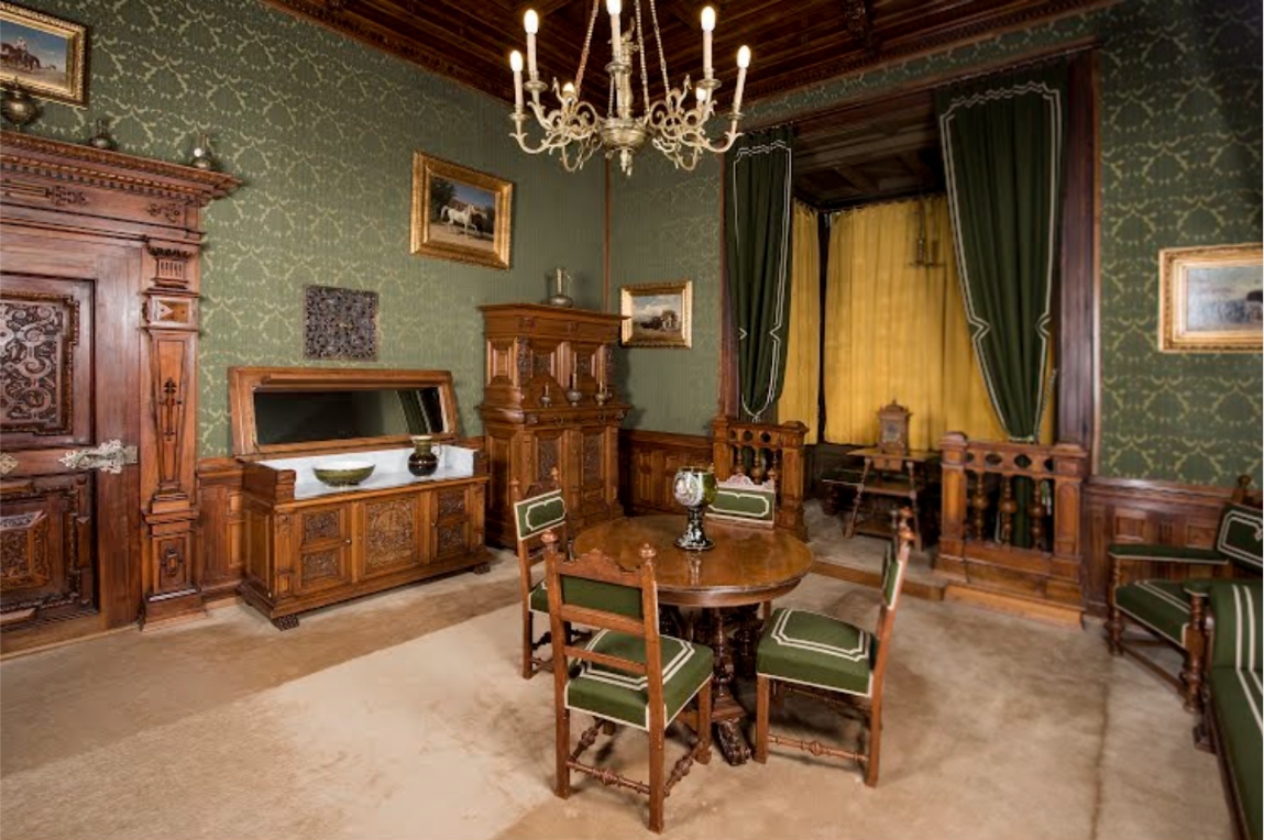 An interior showing the castle's craftsmanship