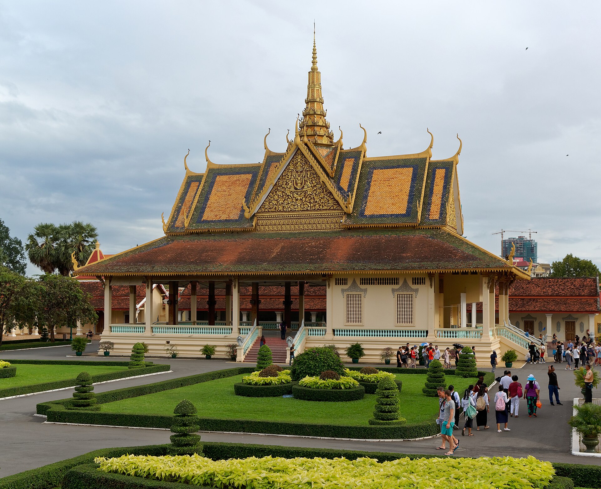 A ceremonial pavilion in the palace grounds