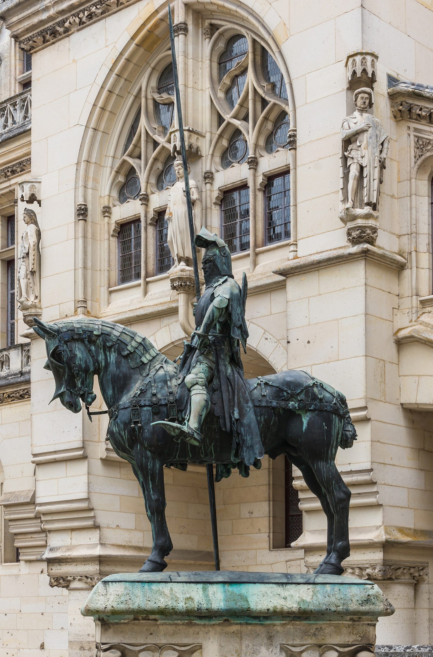 A statue of Louis of Orléans, who built the original fortress