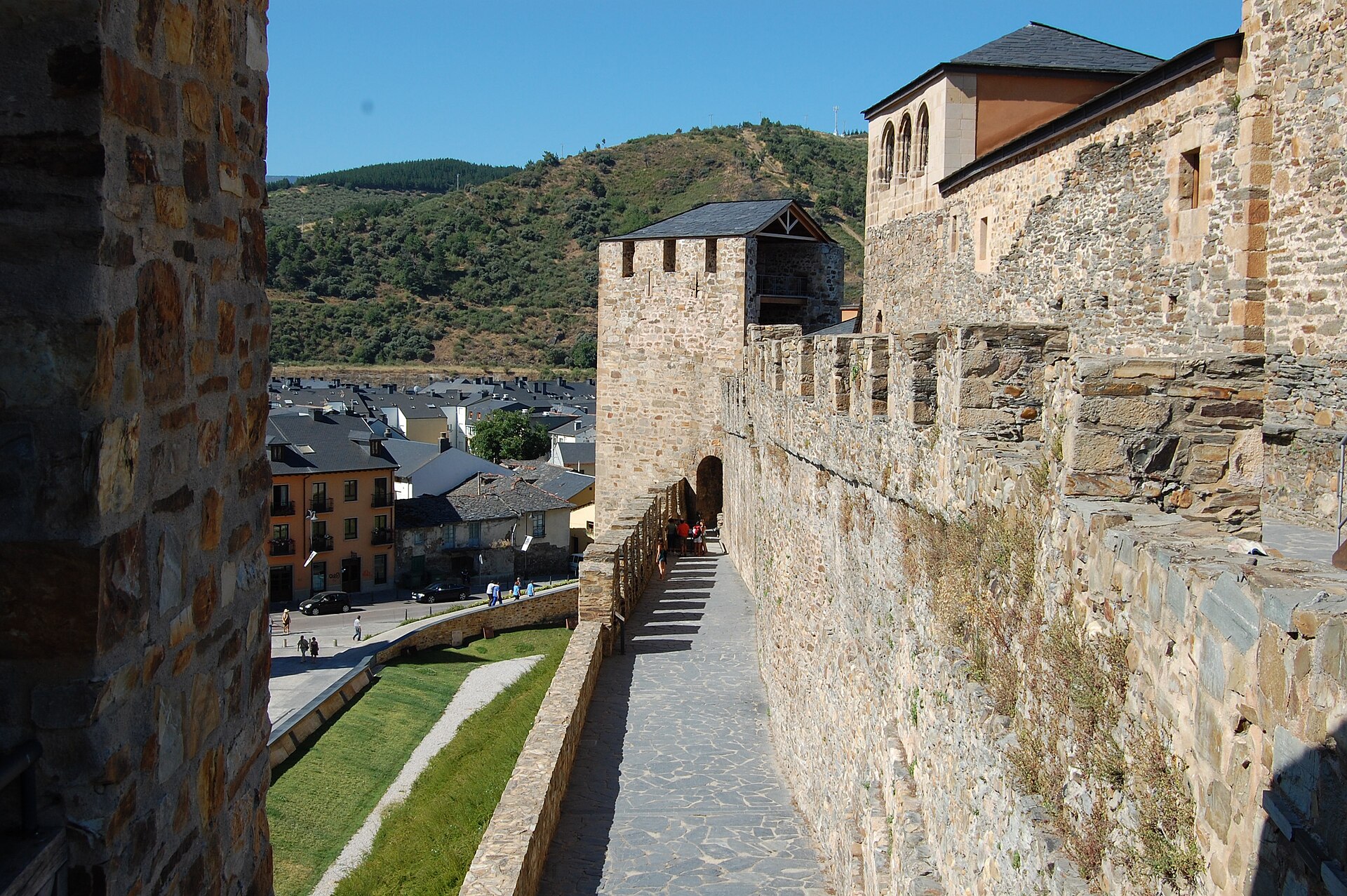 The castle stands above the town of Ponferrada, in the region of El Bierzo.