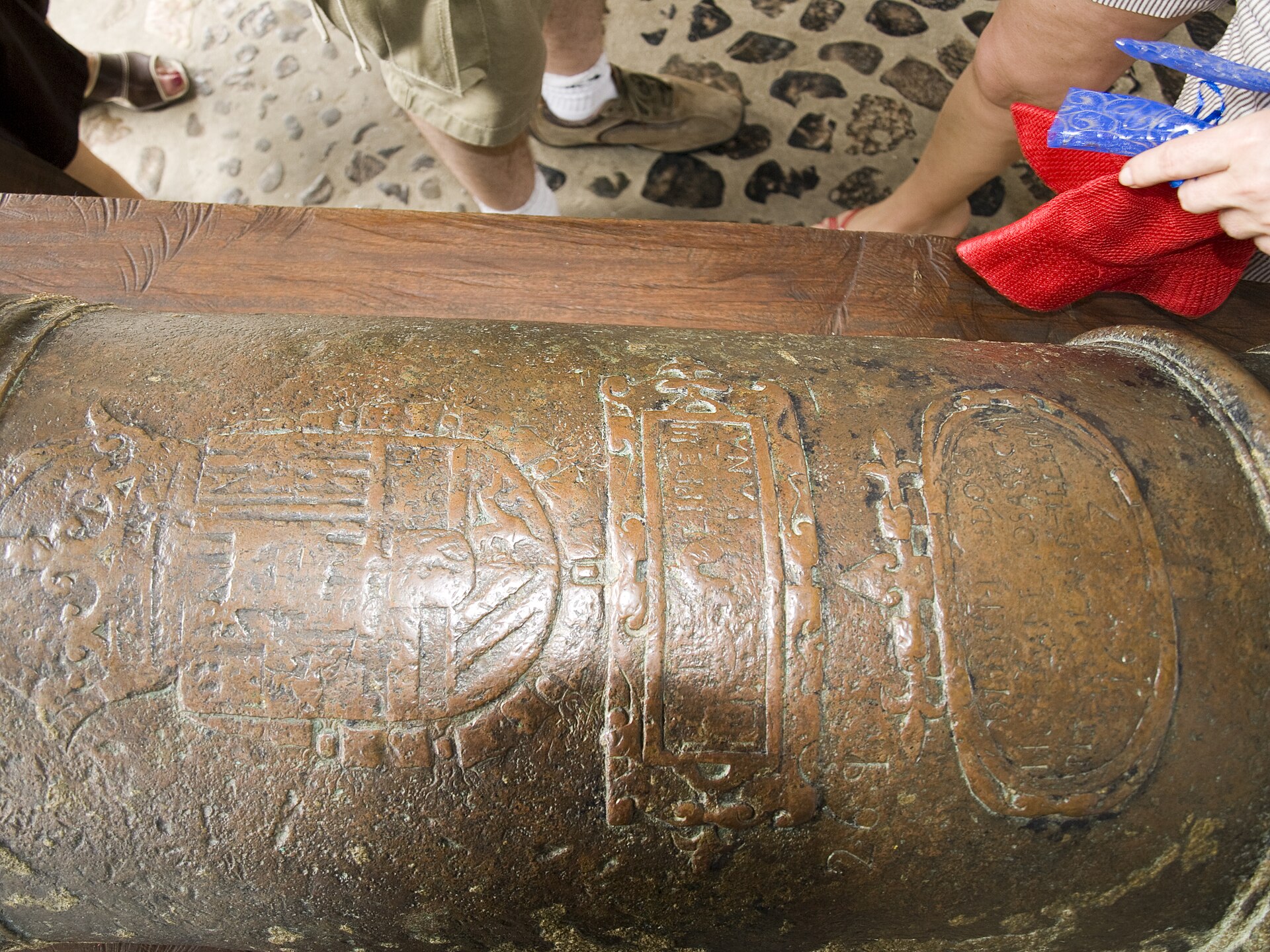A Spanish cannon still guarding Portobelo