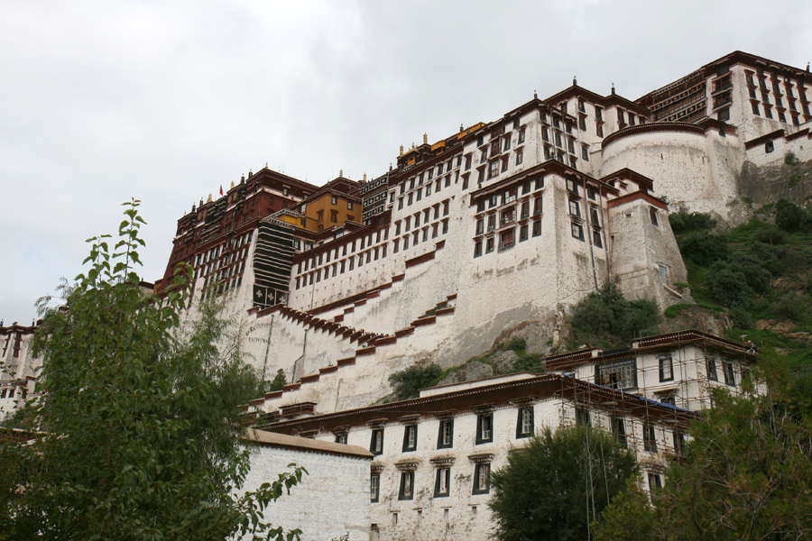The Potala Palace above the city of Lhasa on the high Tibetan plateau.