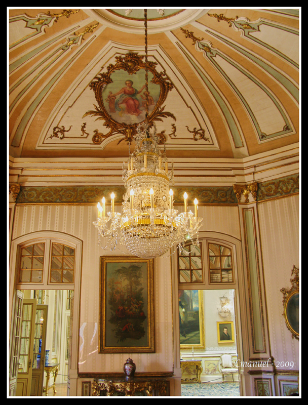 A richly decorated state room of the palace