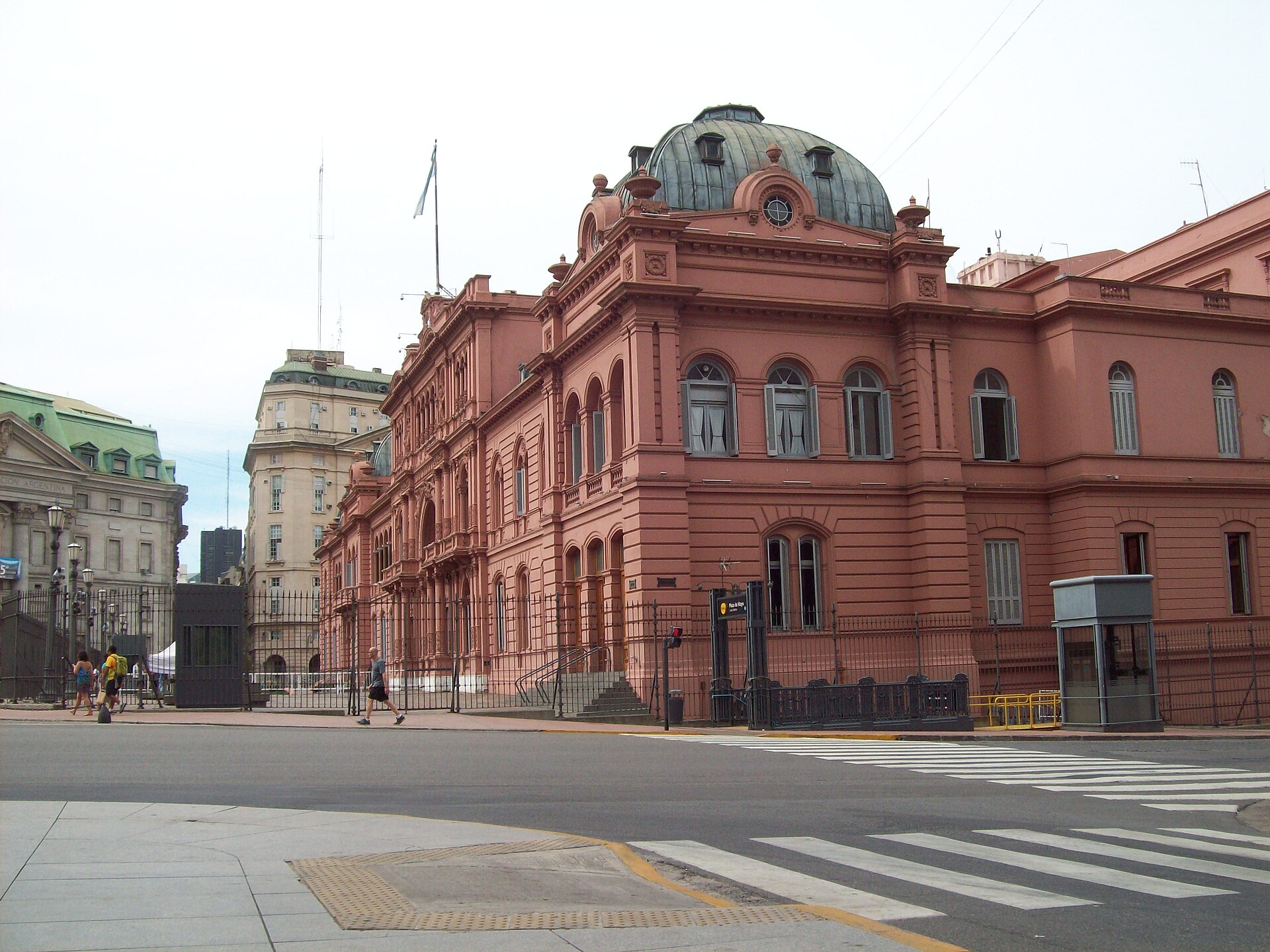The Casa Rosada from Balcarce and Yrigoyen