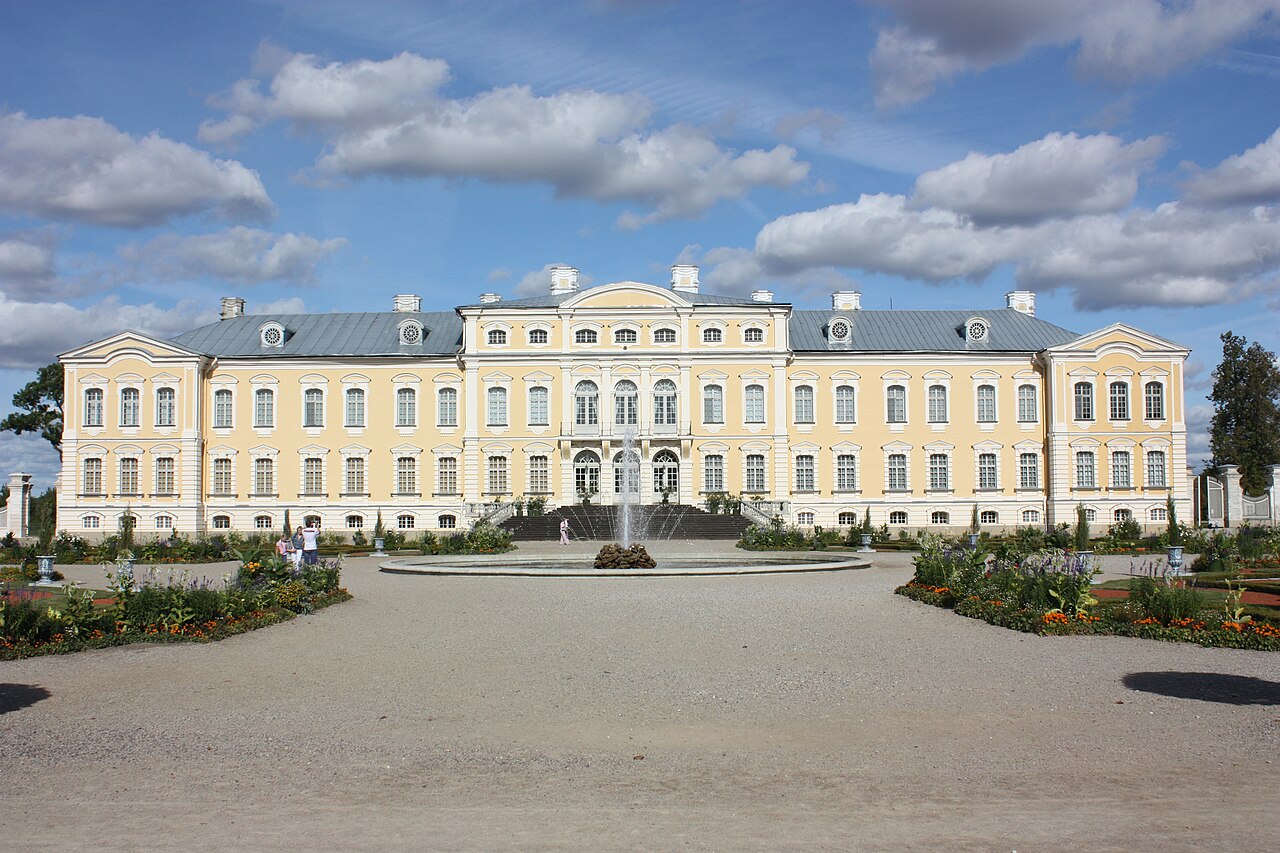 The long Baroque facade of Rundale Palace on the Zemgale plain.