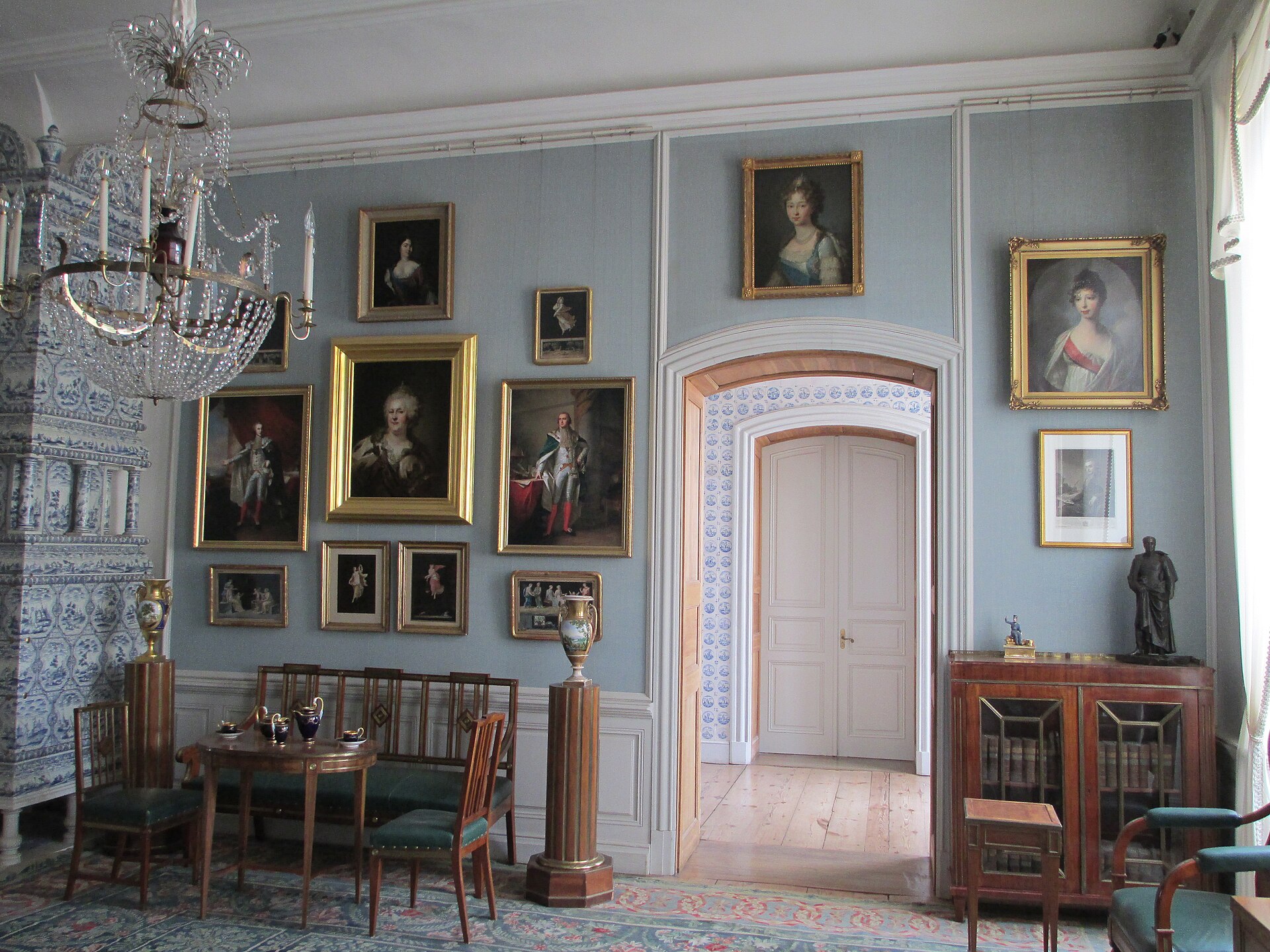 Rundale Palace, a baroque masterpiece in the Latvian countryside