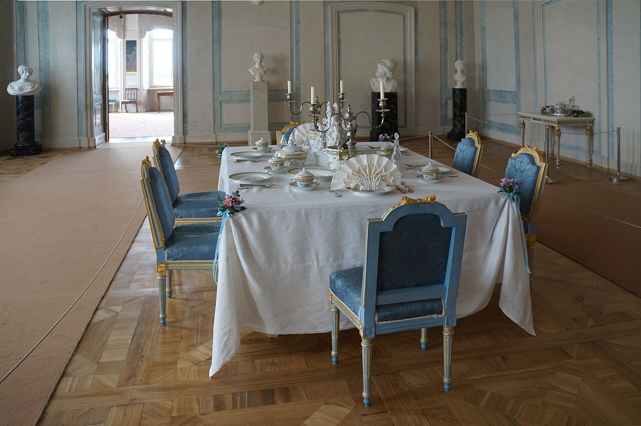 The dining hall of the Duke of Courland.