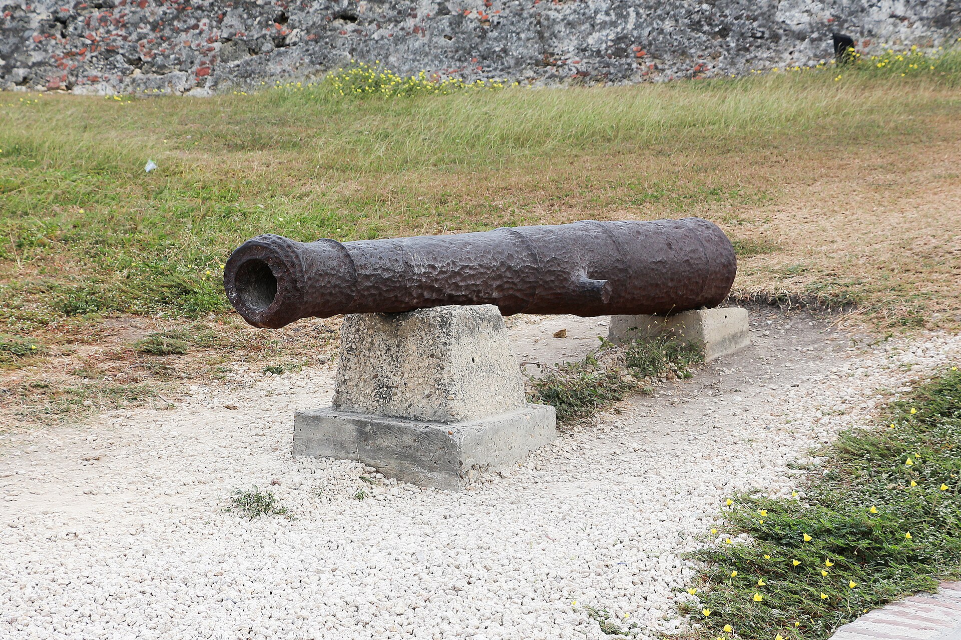 A cannon guarding the ramparts of San Felipe