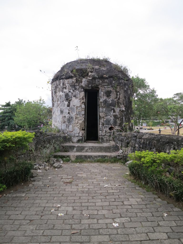 The seaward cannon that defended the fort and settlement