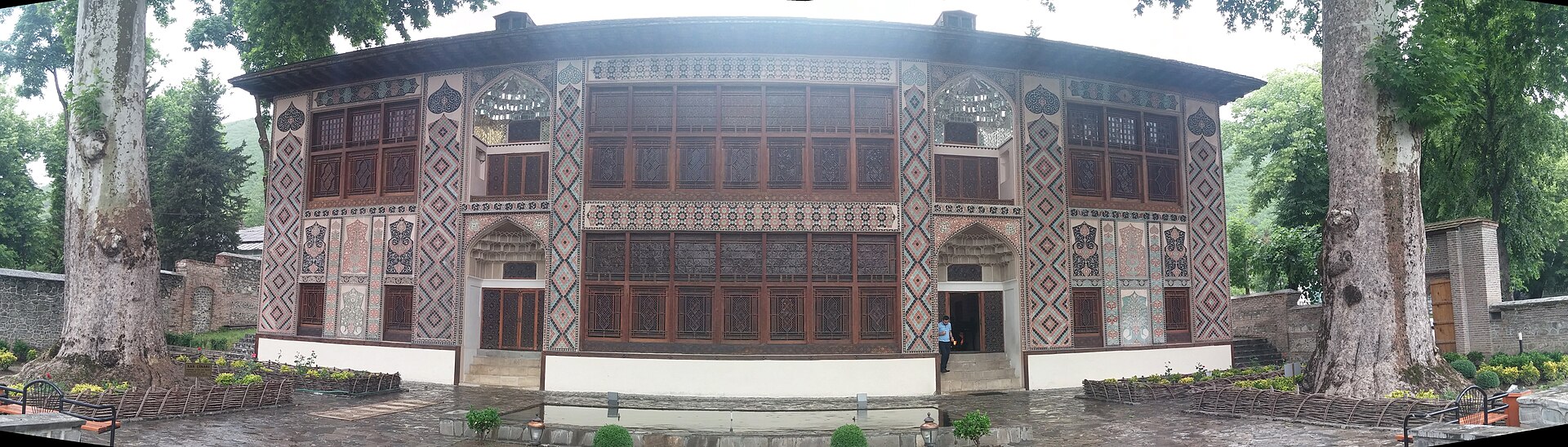 The palace balcony with its decorated surfaces