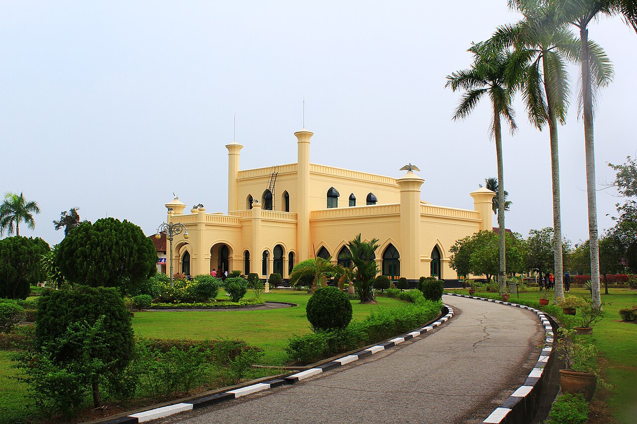 Another view of the grand Istana Siak