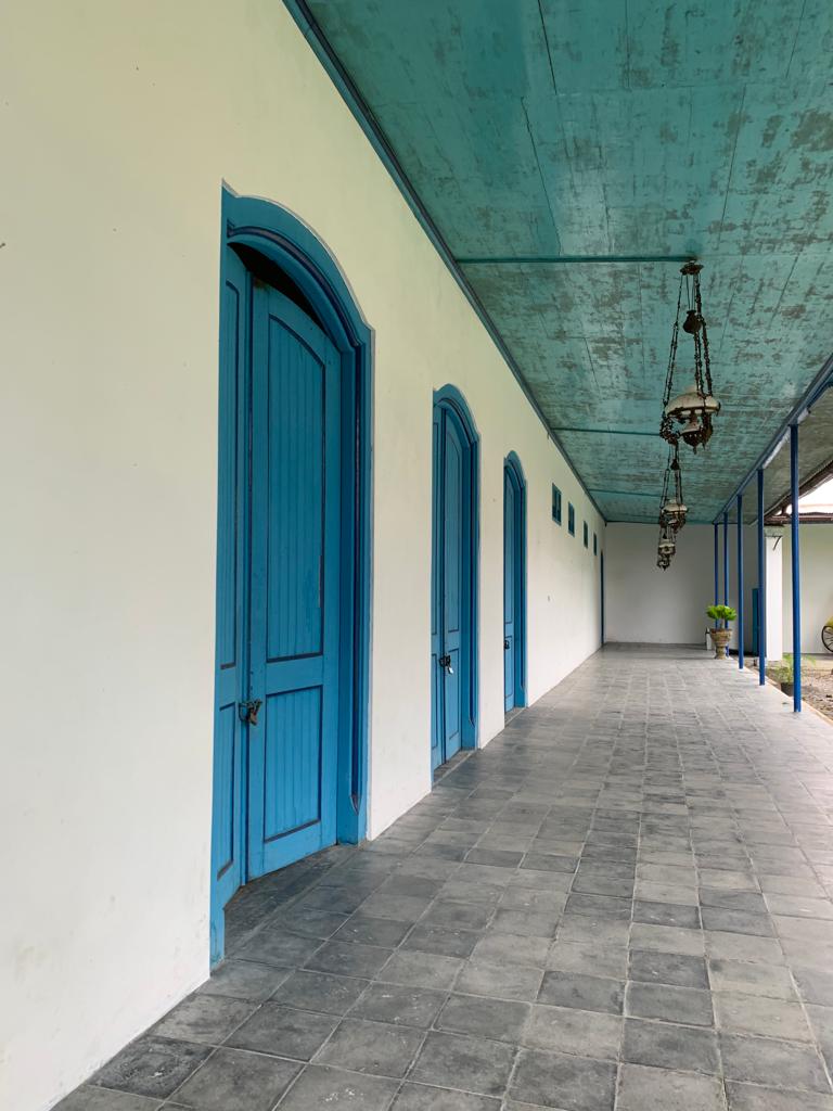 The Kraton Surakarta, the pale blue court of the Susuhunan in Solo