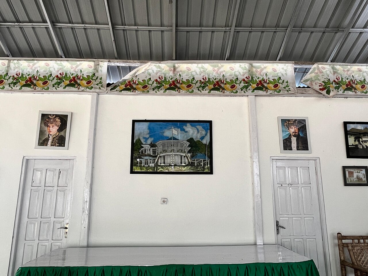 Inside the audience pavilion of the sultanate